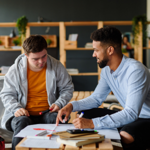 Atención al alumnado con necesidades educativas especiales (ACNEE) en centros educativos