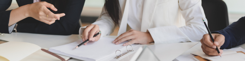 Asistencia documental y de gestión en despachos y oficinas